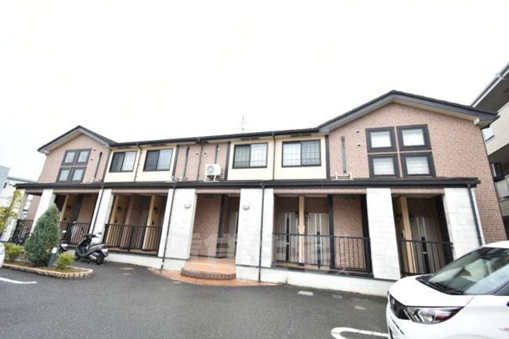 大阪府堺市東区日置荘田中町の賃貸アパートの外観