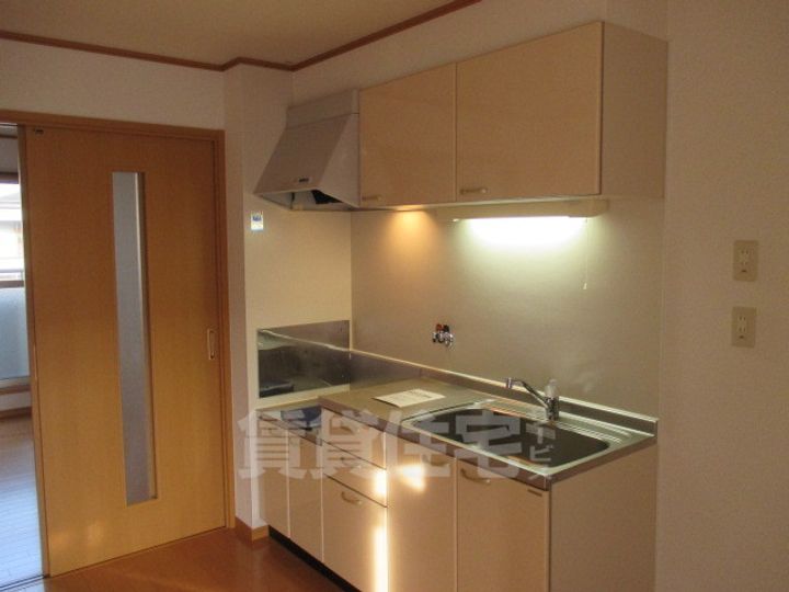 大阪府堺市北区百舌鳥赤畑町4丁の賃貸アパートのキッチン