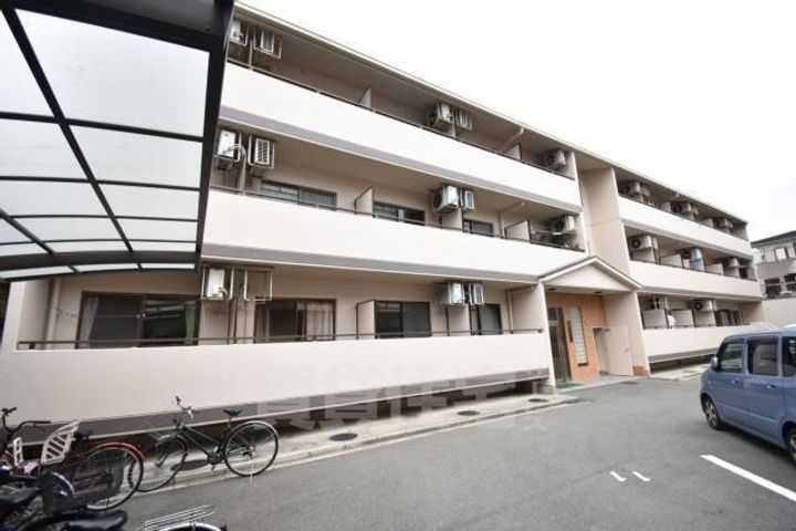大阪府堺市北区東三国ヶ丘町5丁の賃貸マンションの外観