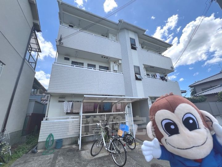 グレーシア初芝の外観