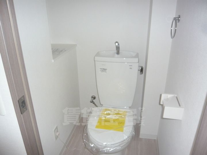 大阪府堺市中区深井清水町の賃貸マンションの内装