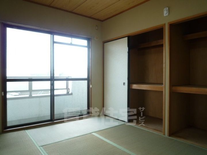 大阪府堺市北区百舌鳥赤畑町4丁の賃貸マンションの寝室