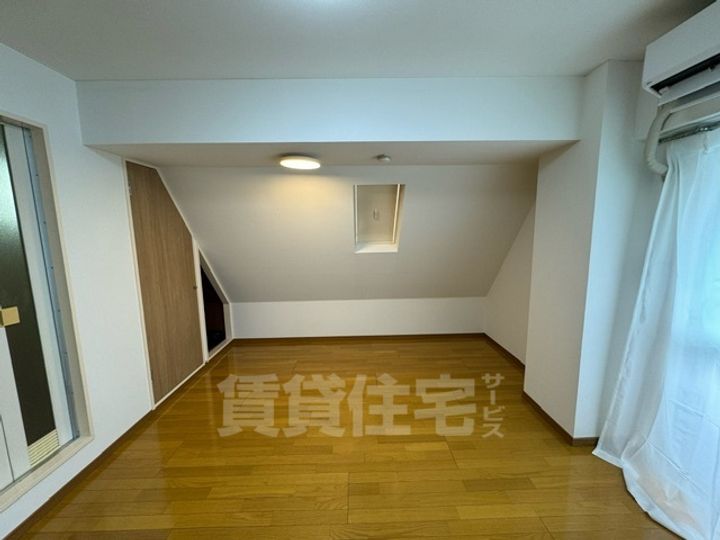 大阪府堺市北区百舌鳥梅町1丁の賃貸マンションの居間