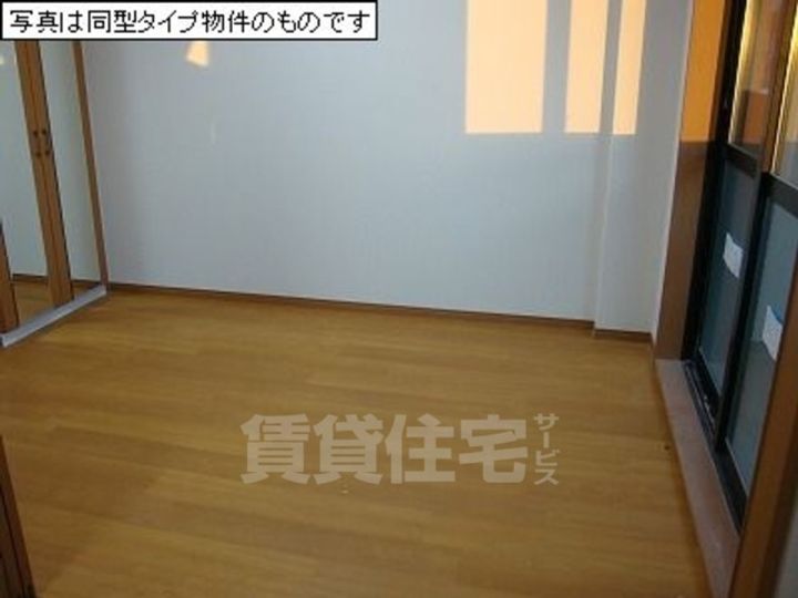 サンモール三国ヶ丘の居間