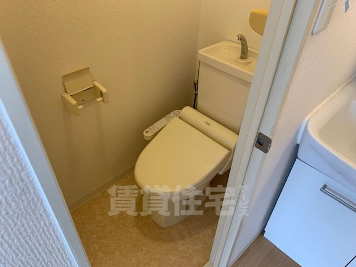大阪府高槻市西冠3丁目の賃貸アパートの内装
