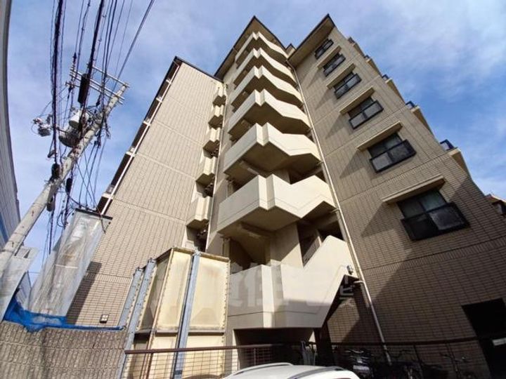 TAMATEマンションの外観