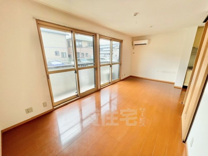 大阪府茨木市東太田2丁目の賃貸アパートの内装