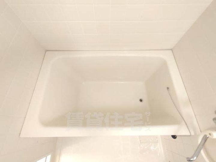 大阪府茨木市玉瀬町の賃貸マンションの風呂