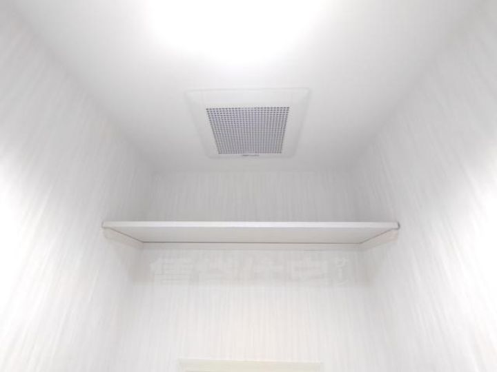 大阪府茨木市玉瀬町の賃貸マンションの内装