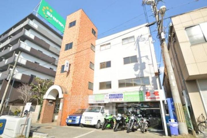 大阪府茨木市沢良宜浜1丁目の賃貸マンションの外観