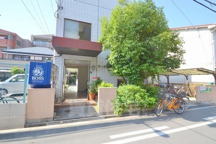 コーポ中宮の周辺