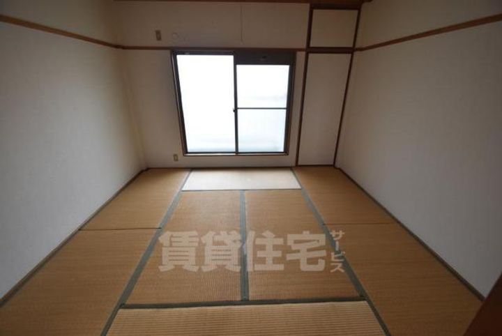 コーポ中宮の居間