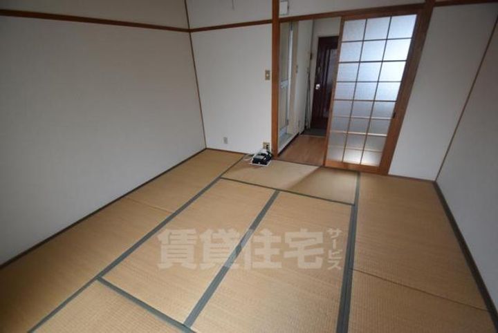 コーポ中宮の居間