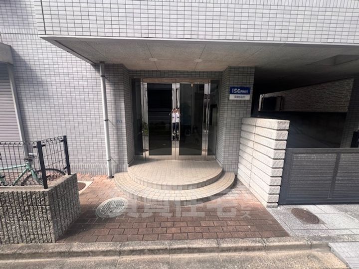 ISE伊勢住宅羽衣6501303の玄関