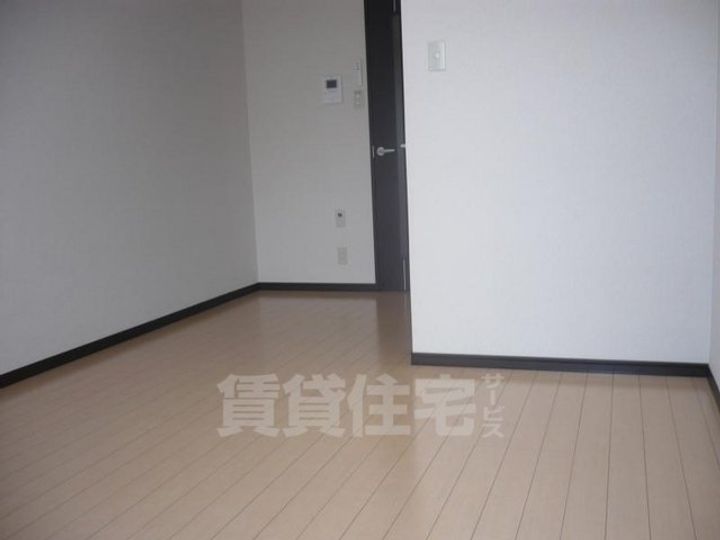 大阪府堺市西区鳳西町2丁の賃貸アパートの寝室