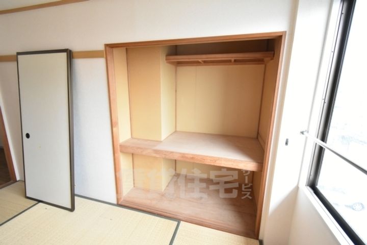 大歳ハイツの内装