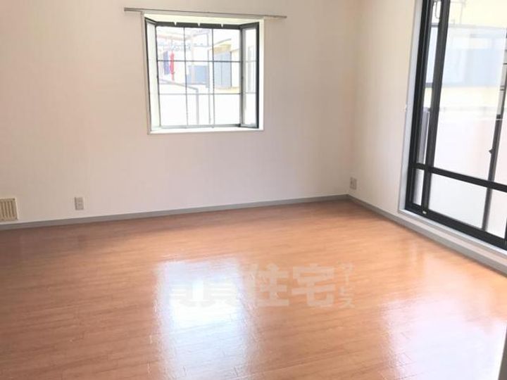 WING壱番館の内装