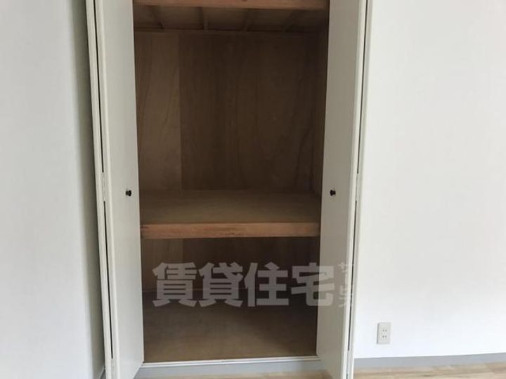 WING壱番館の内装