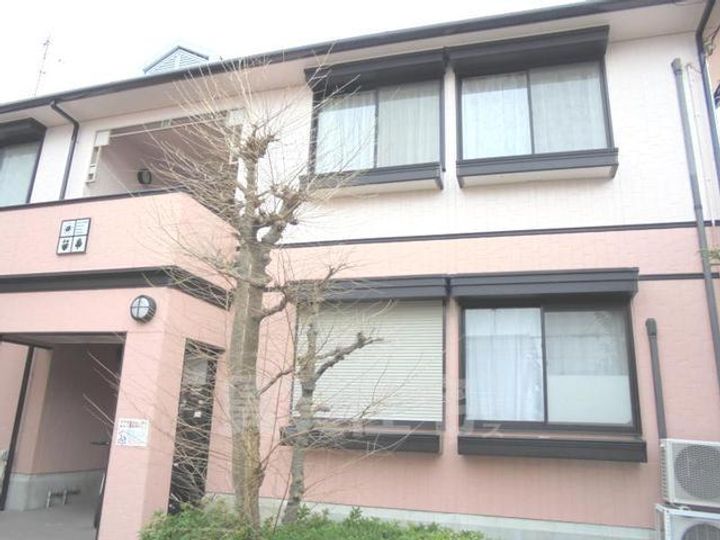 WING壱番館の外観