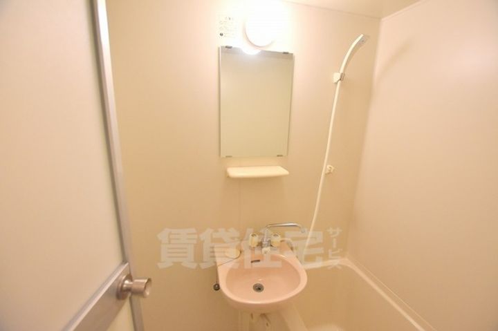 コア千代鶴の内装