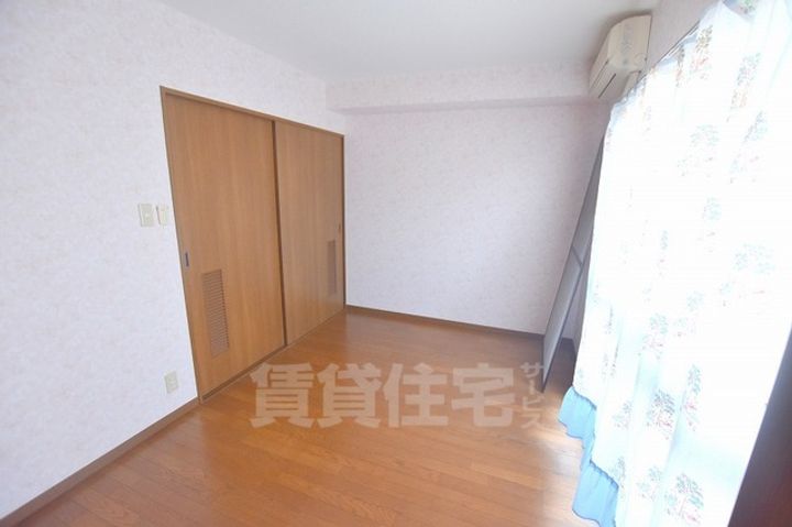 コア千代鶴の寝室