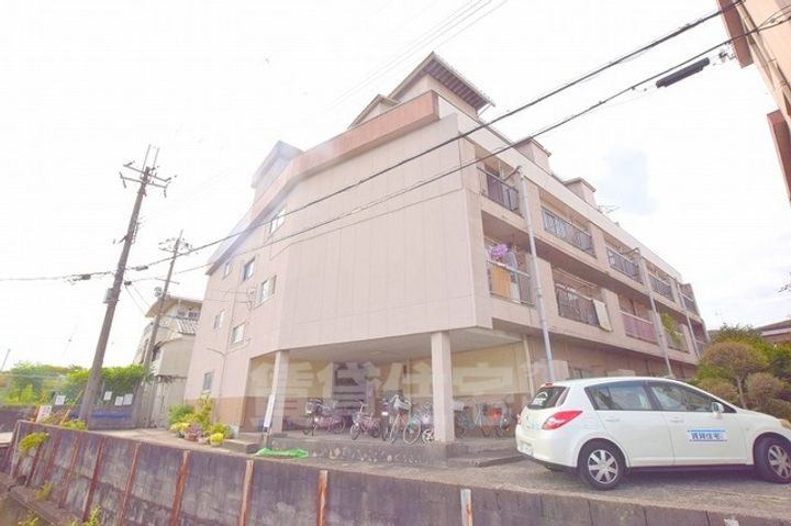 福田コーポの外観
