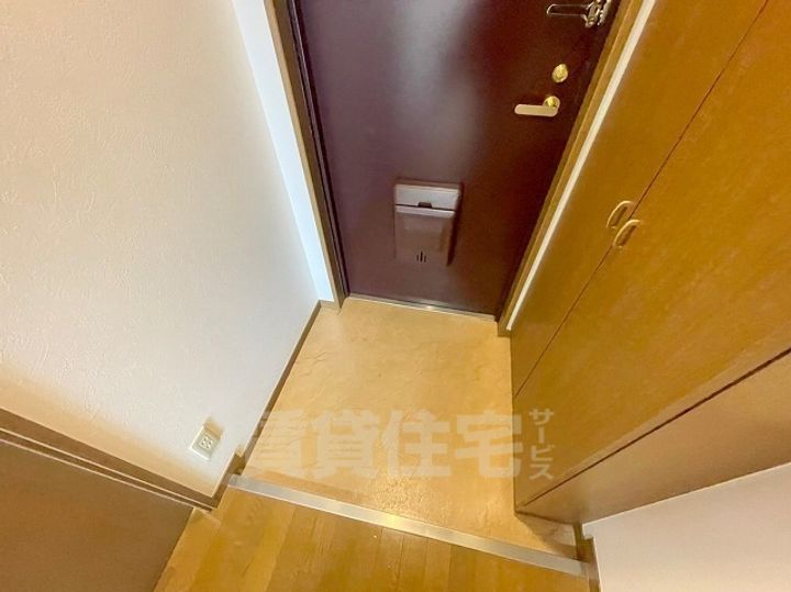 パレフラックスの玄関