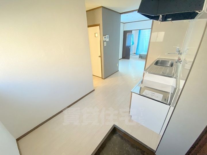 山下マンションの居間