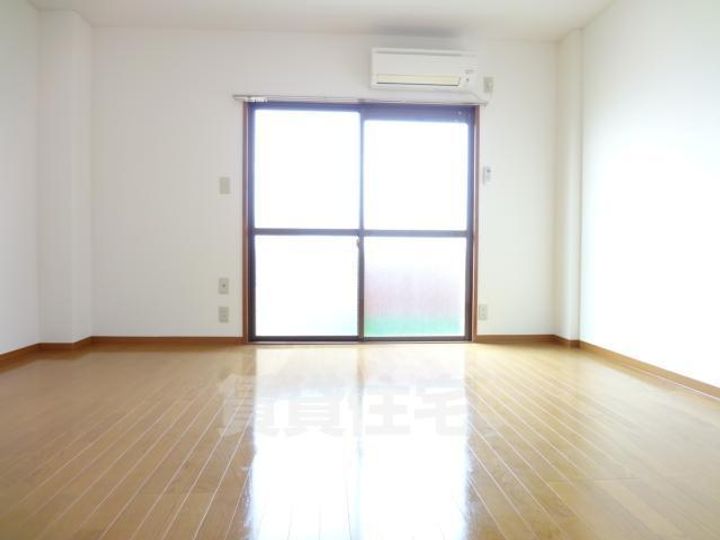 萩原マンションの寝室