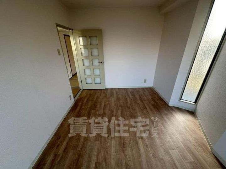大阪府豊中市中桜塚5丁目の賃貸マンションの寝室