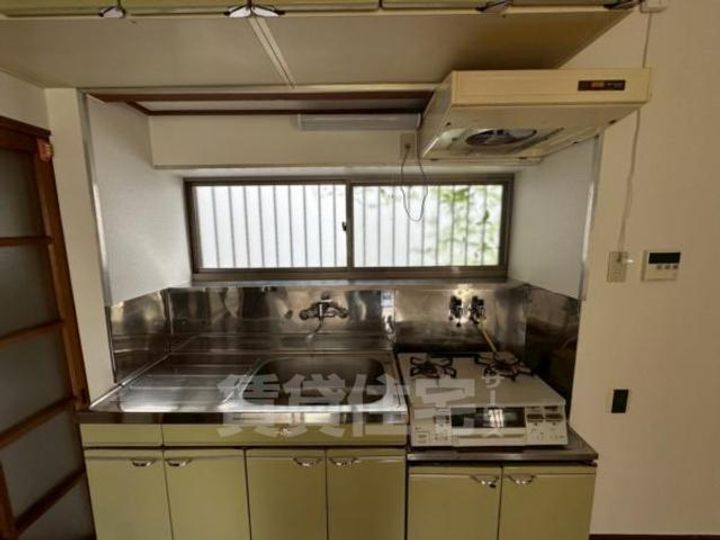 大阪府豊中市螢池北町2丁目(一戸建)の賃貸物件のキッチン