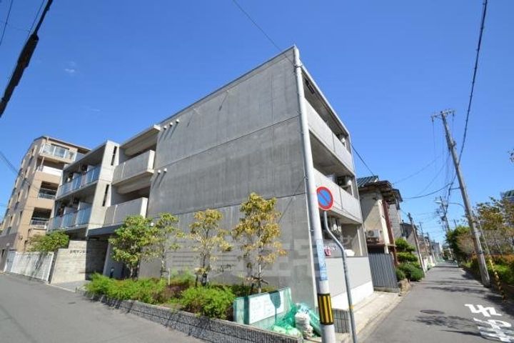 日和マンションの外観