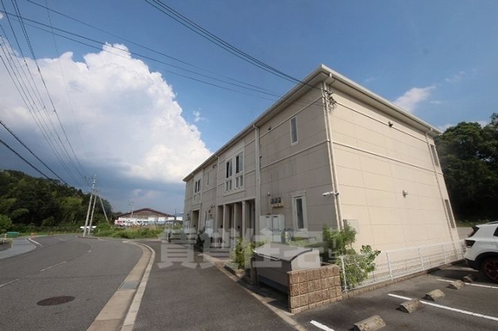 グリーンヒル宝の外観