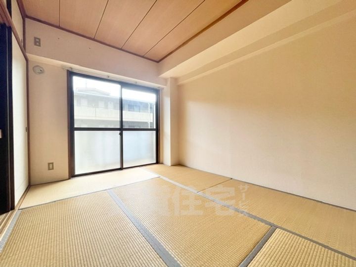 大阪府茨木市玉櫛2丁目の賃貸マンションの子供部屋