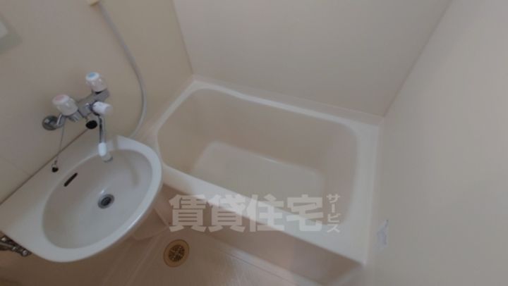 中山手ガーデンパレスB棟の風呂