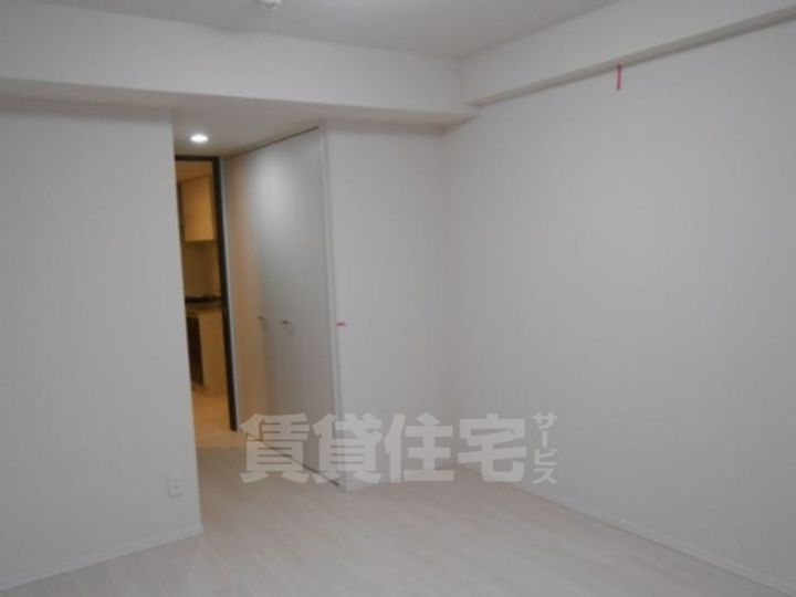 愛知県名古屋市昭和区鶴舞1丁目の賃貸マンションの居間