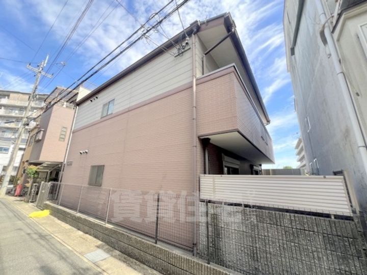 メランザーナの外観