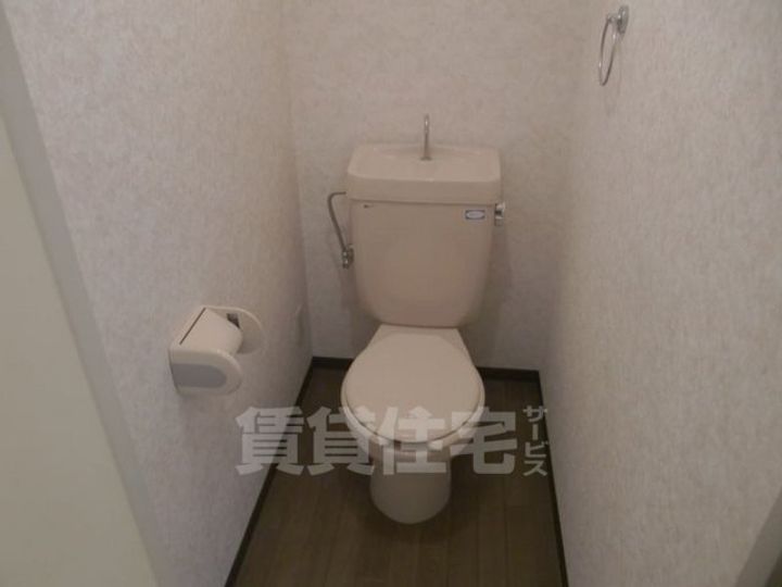 京都府京都市西京区大枝沓掛町の賃貸マンションの内装