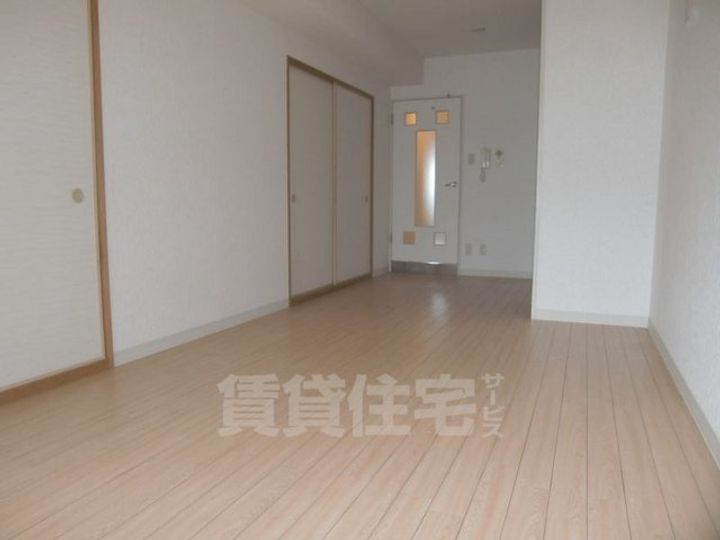 京都府京都市西京区大枝沓掛町の賃貸マンションの内装