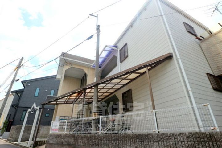 エスポワール桃山の外観