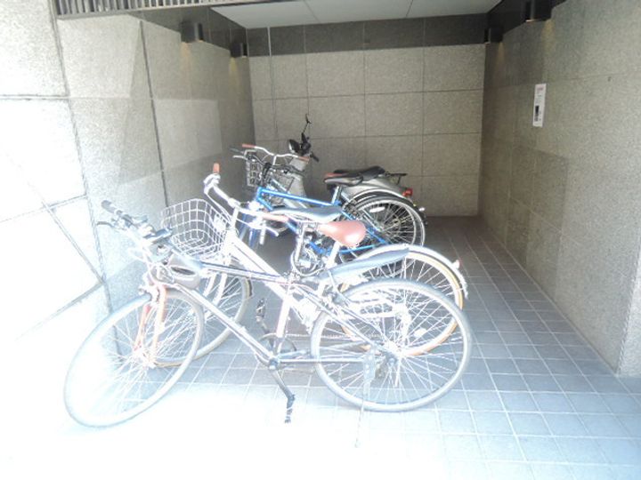 ヴェルビュ二条城東のその他画像