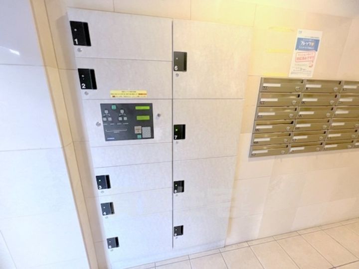ベルドミール洛南の玄関