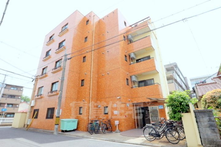 エスポワール西京極の外観