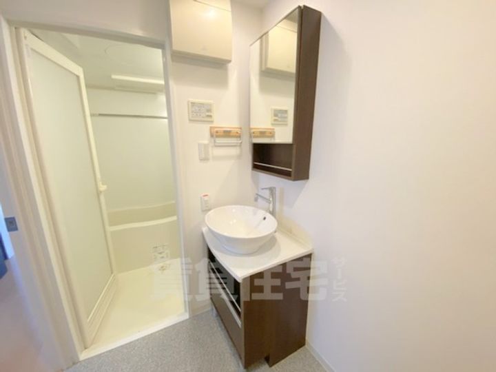 プレサンスNEO京都烏丸の内装