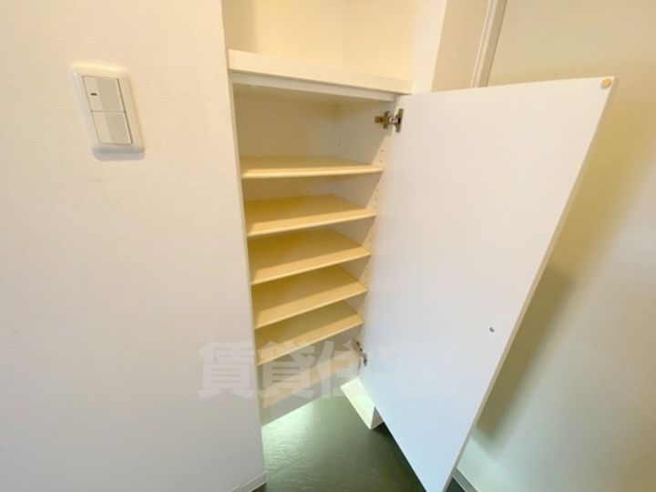 プレサンスNEO京都烏丸の内装