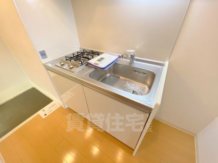 プレサンスNEO京都烏丸のキッチン