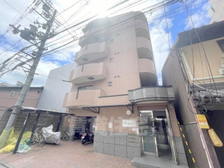 アルファープライズ6の外観