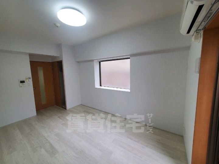 ディナスティ十三東205の内装