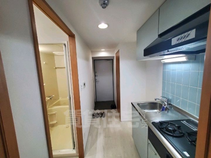 ディナスティ十三東205の内装