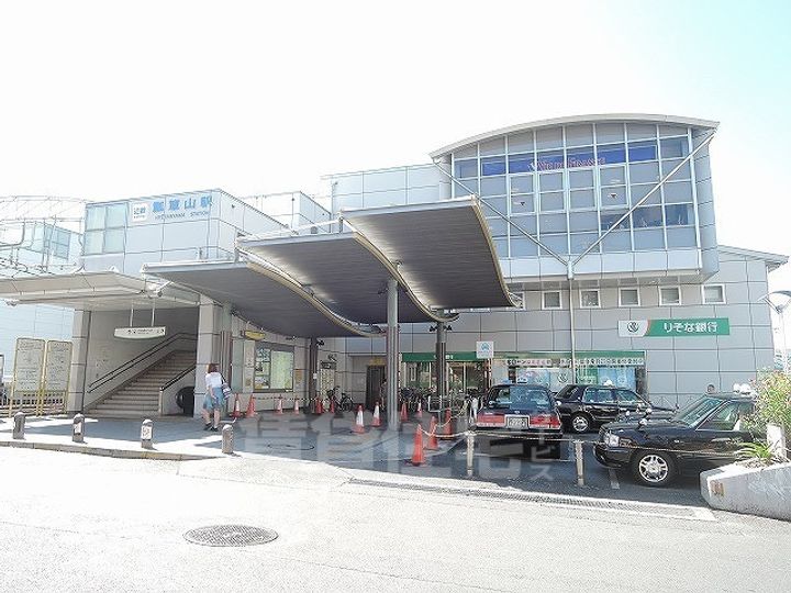 グランドールの周辺